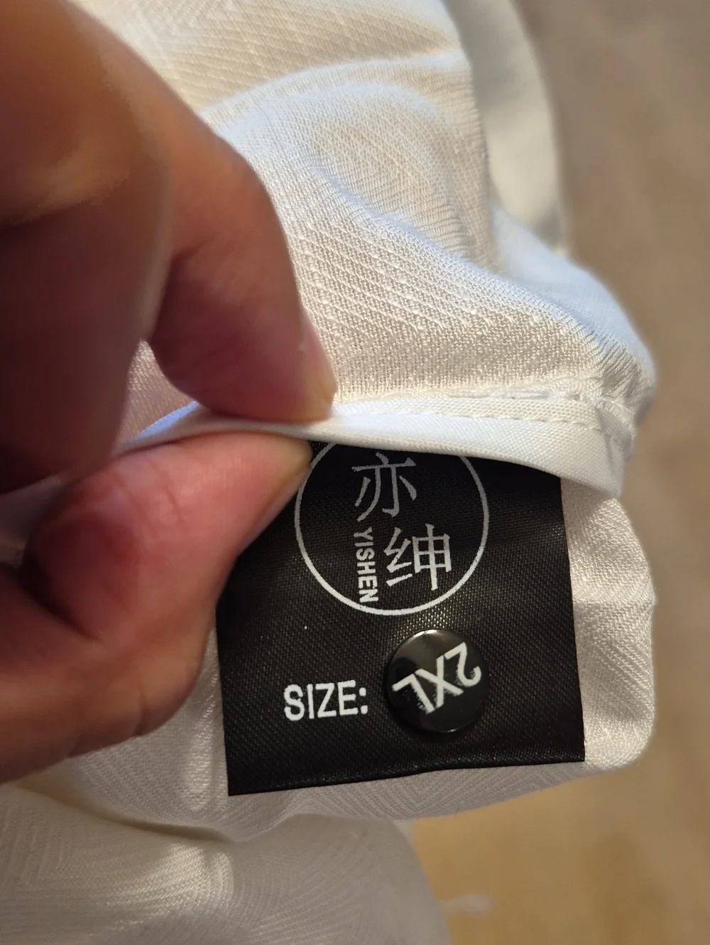 Yishen front chest